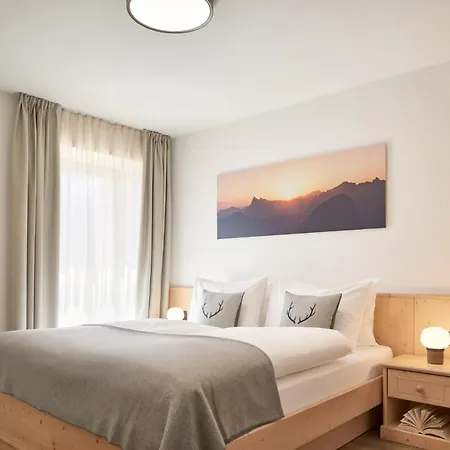 Apartment Settsass
